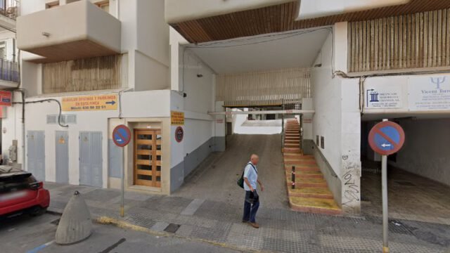 thumbnail-304.jpg
