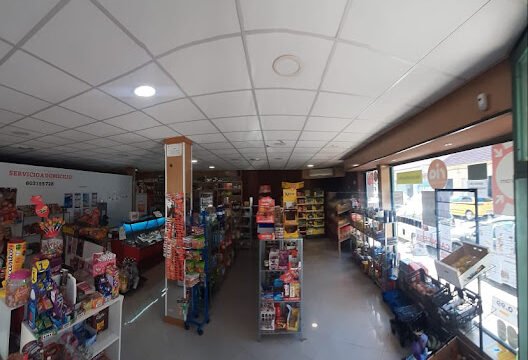 AF1QipMg-v7AQEQf0BOz4M7d1i5taZ24jyhph_mSucSuw800-h500-k-no-4.jpg