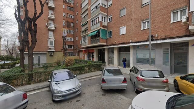thumbnail-1074.jpg