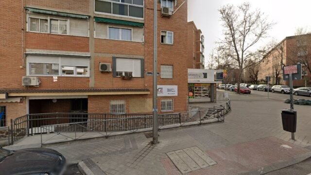 thumbnail-1078.jpg