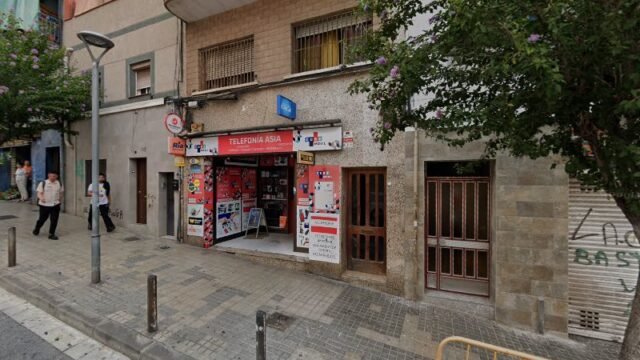 thumbnail-2114.jpg