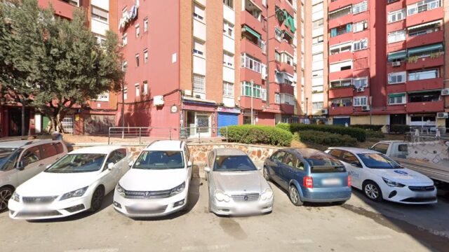 thumbnail-2117.jpg