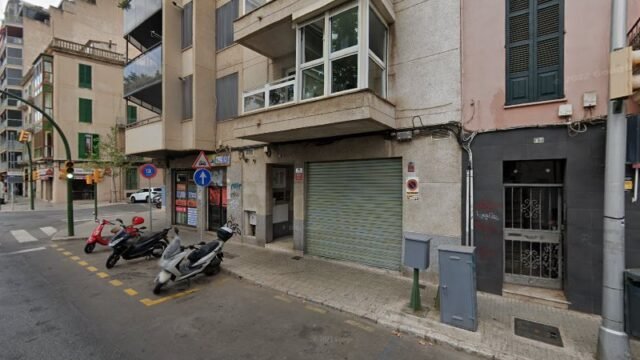thumbnail-2121.jpg