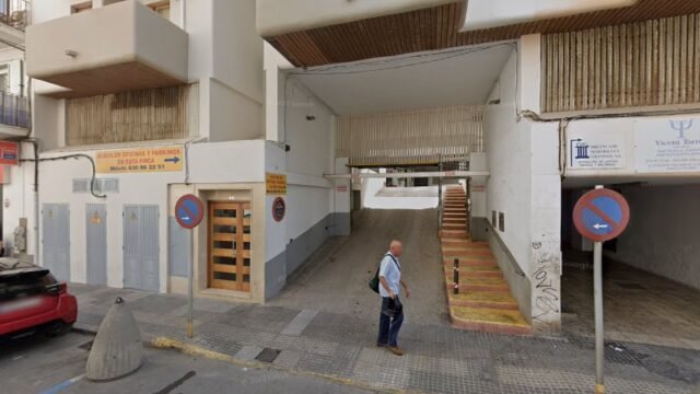 thumbnail-2129.jpg
