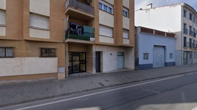 thumbnail-2164.jpg