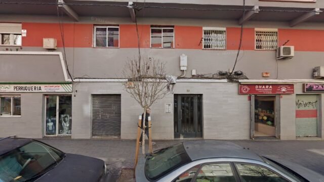 thumbnail-2204.jpg