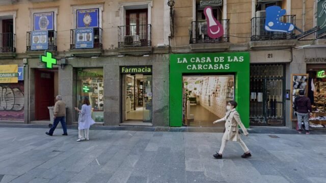 thumbnail-2377.jpg