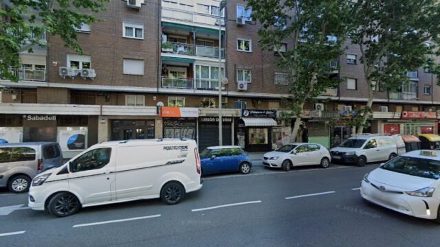 thumbnail-2401.jpg