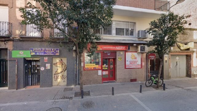 thumbnail-2406.jpg