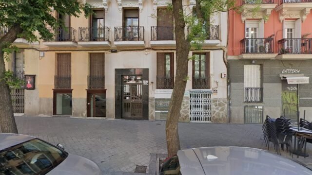 thumbnail-2409.jpg