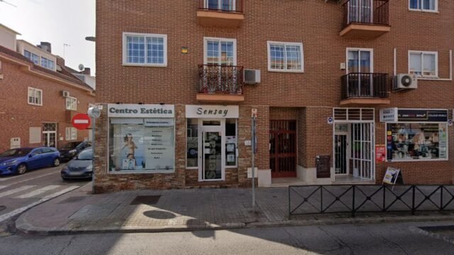 thumbnail-2419.jpg