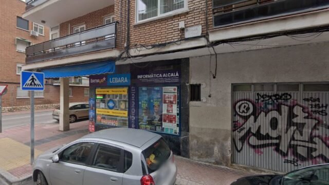 thumbnail-2474.jpg