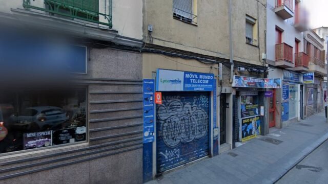 thumbnail-2491.jpg