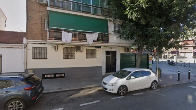 thumbnail-2640.jpg