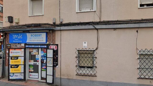 thumbnail-2806.jpg