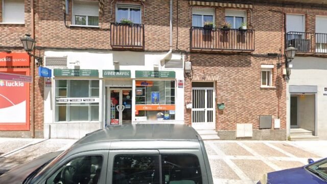 thumbnail-3144.jpg