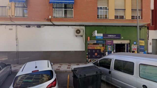 thumbnail-3204.jpg