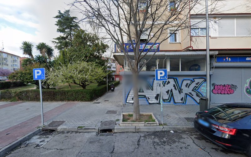 thumbnail-4072.jpg