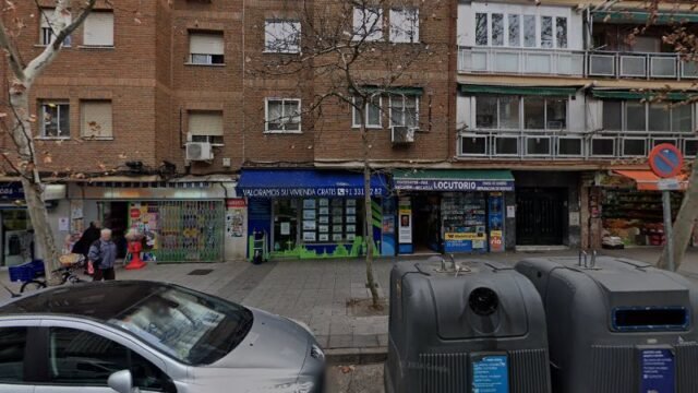 thumbnail-4110.jpg