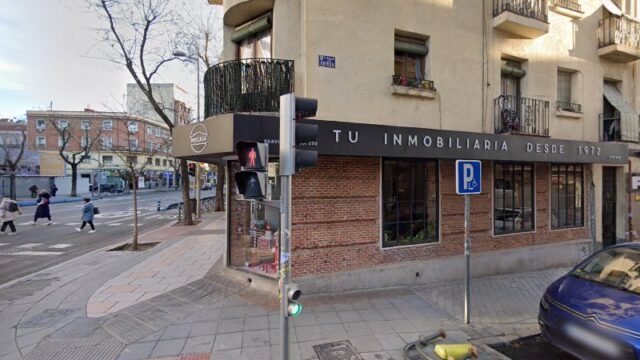 thumbnail-4297.jpg