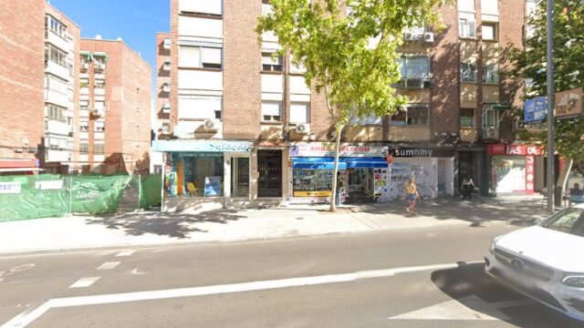 thumbnail-4317.jpg