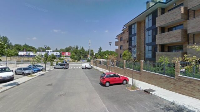 thumbnail-4326.jpg