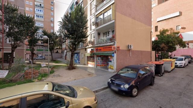 thumbnail-4347.jpg