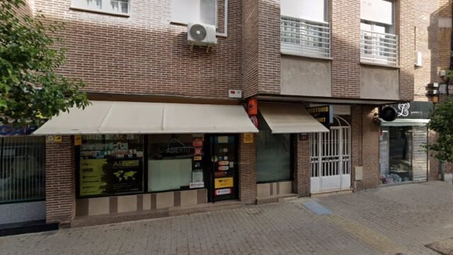 thumbnail-4375.jpg