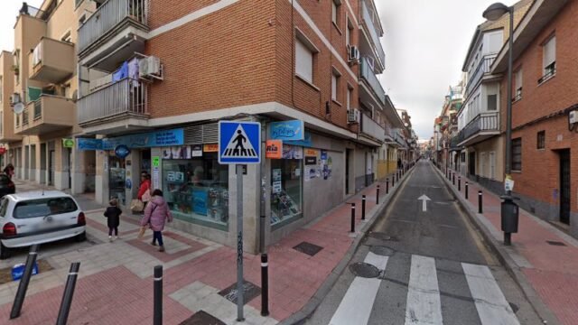thumbnail-4381.jpg