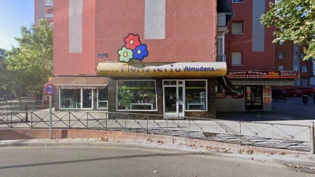 thumbnail-4397.jpg