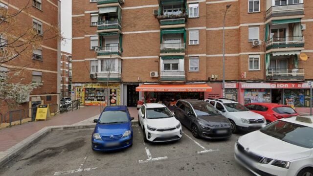 thumbnail-4416.jpg