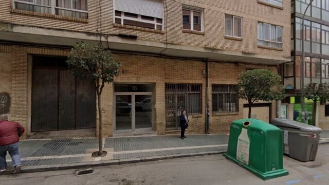 thumbnail-4466.jpg