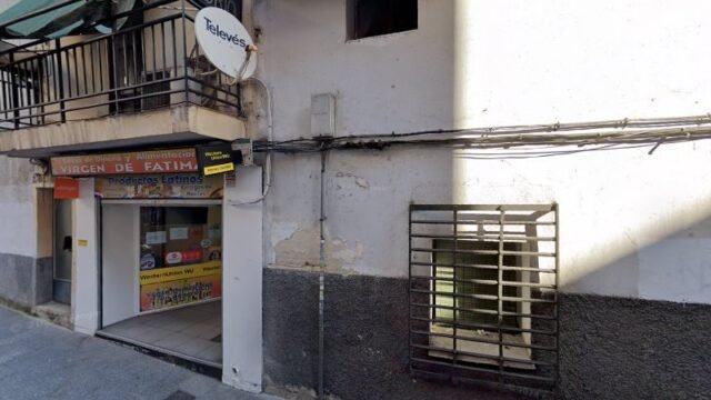 thumbnail-4482.jpg