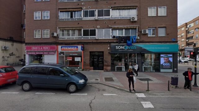 thumbnail-4538.jpg