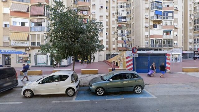 thumbnail-4577.jpg