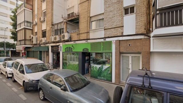 thumbnail-4596.jpg