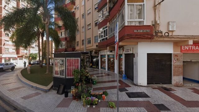 thumbnail-4636.jpg