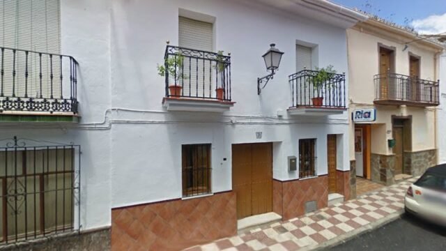 thumbnail-4680.jpg