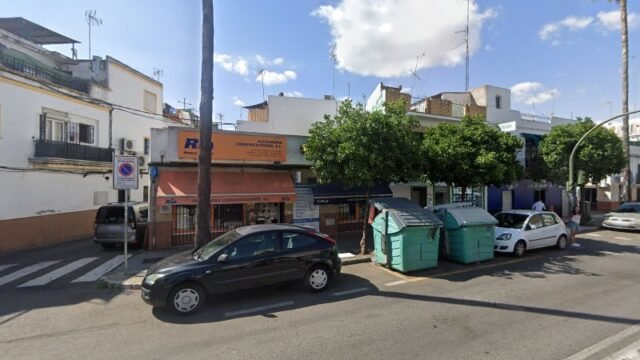 thumbnail-4706.jpg
