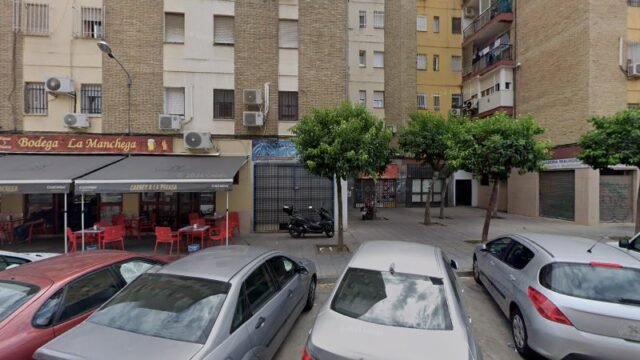 thumbnail-4727.jpg