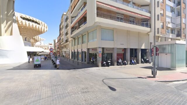 thumbnail-4734.jpg