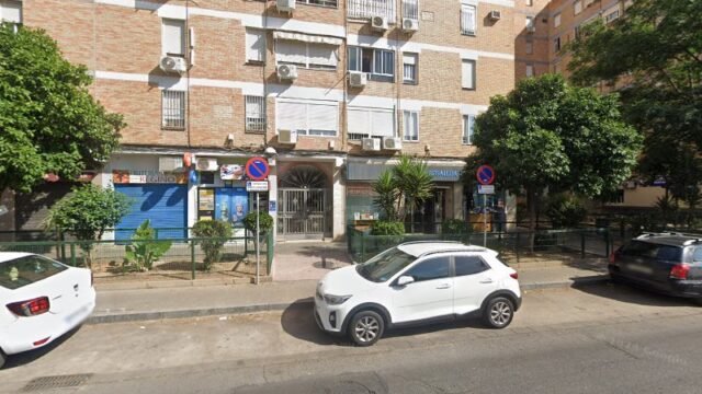 thumbnail-4741.jpg