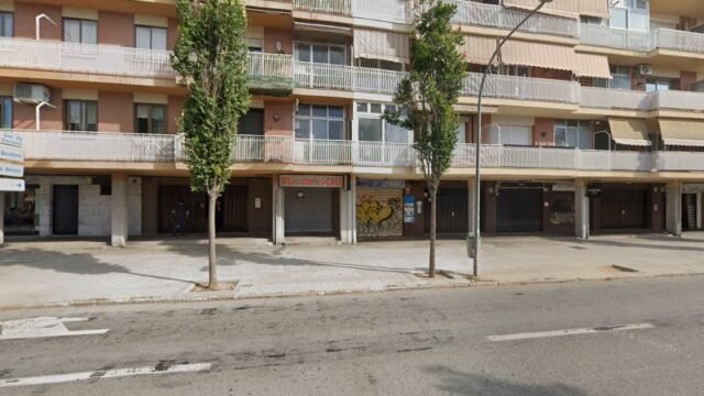 thumbnail-4858.jpg