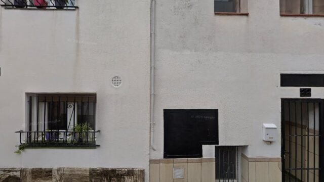 thumbnail-4869.jpg