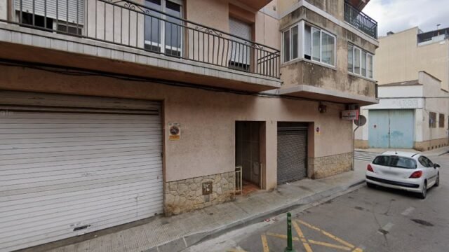 thumbnail-4973.jpg