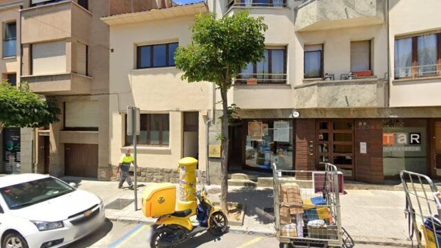 thumbnail-4978.jpg