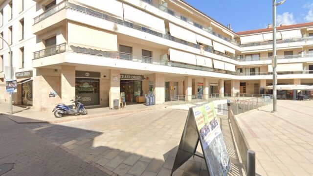 thumbnail-5159.jpg