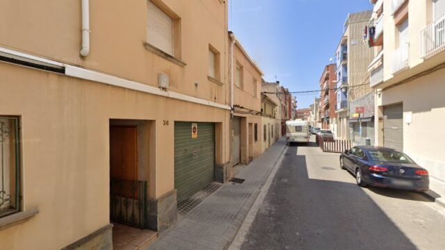 thumbnail-5195.jpg