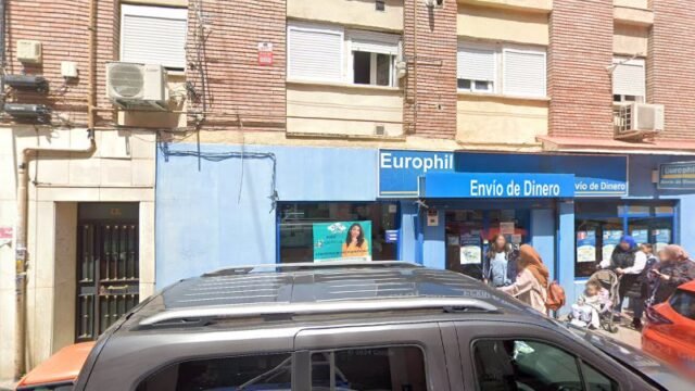 thumbnail-6401.jpg