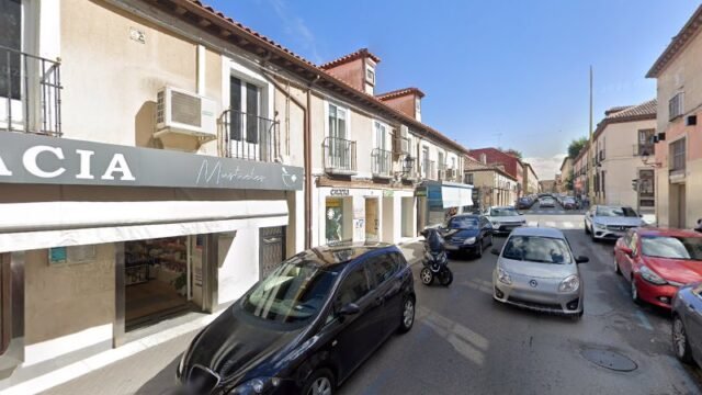 thumbnail-6443.jpg